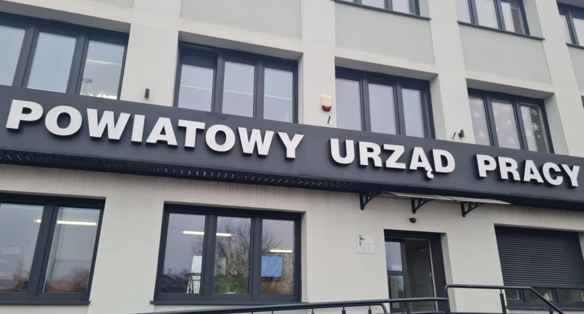Dotacje na własny biznes i doposażenie miejsc pracy – skorzystaj z oferty PUP Włocławek!