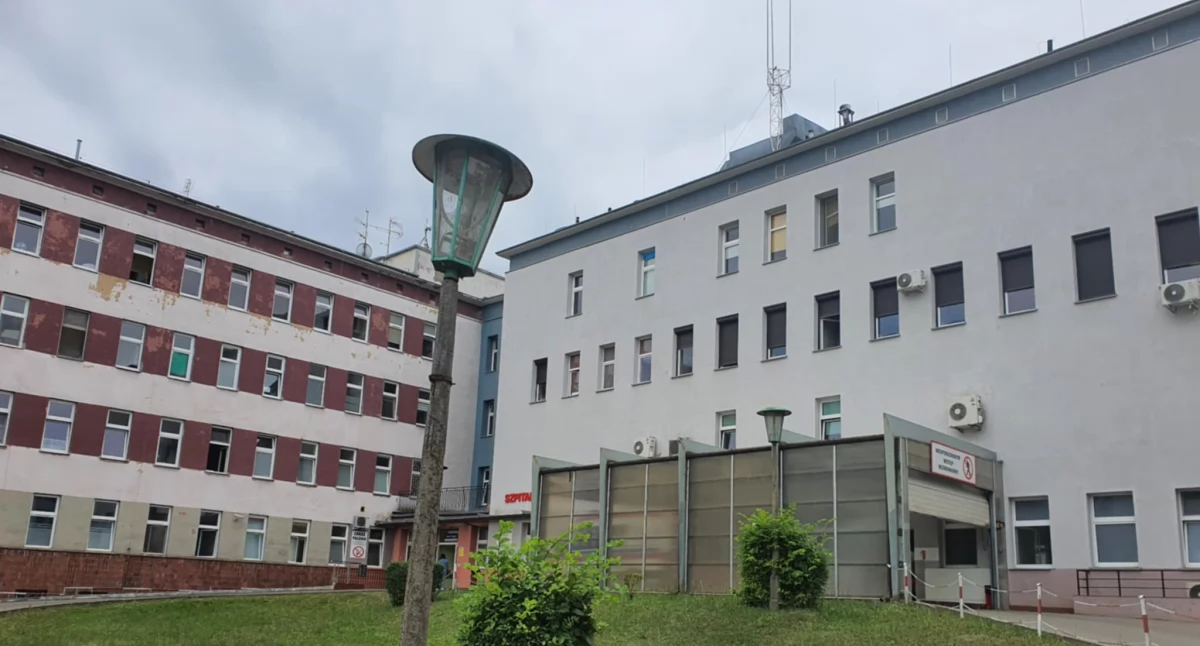 Szpital we Włocławku pełen małych pacjentów. Sezon infekcji w natarciu. Na co chorują dzieci i jak je chronić?