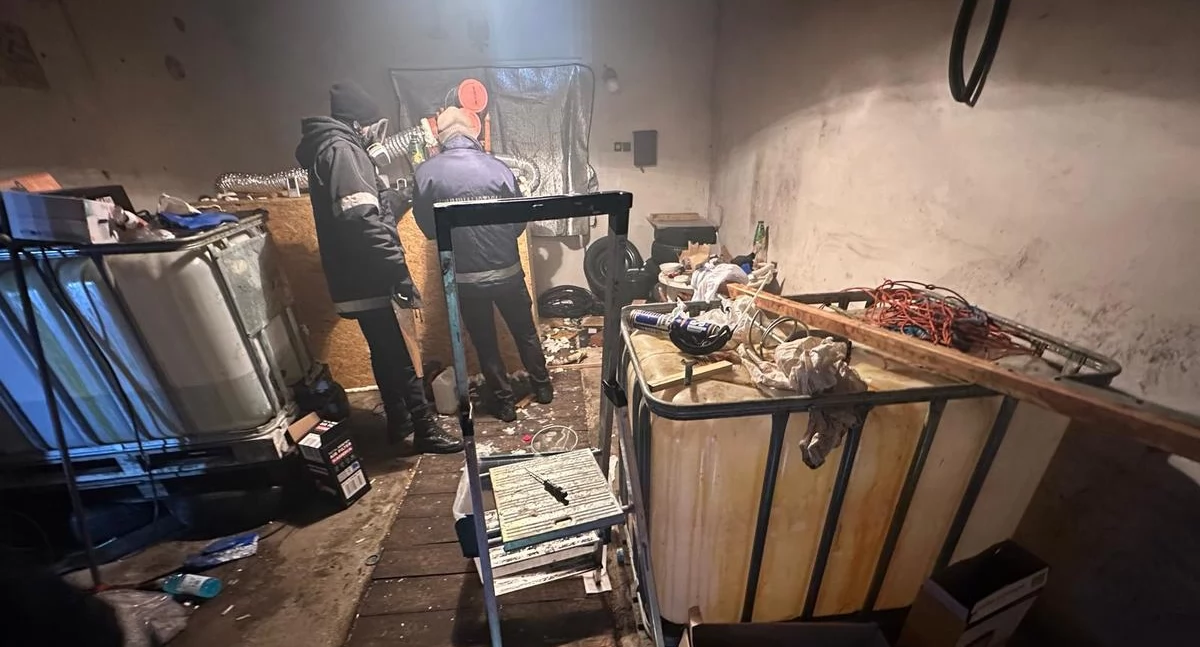 Rozbita narkotykowa szajka w regionie! Policja zlikwidowała laboratoria i zatrzymała 7 osób