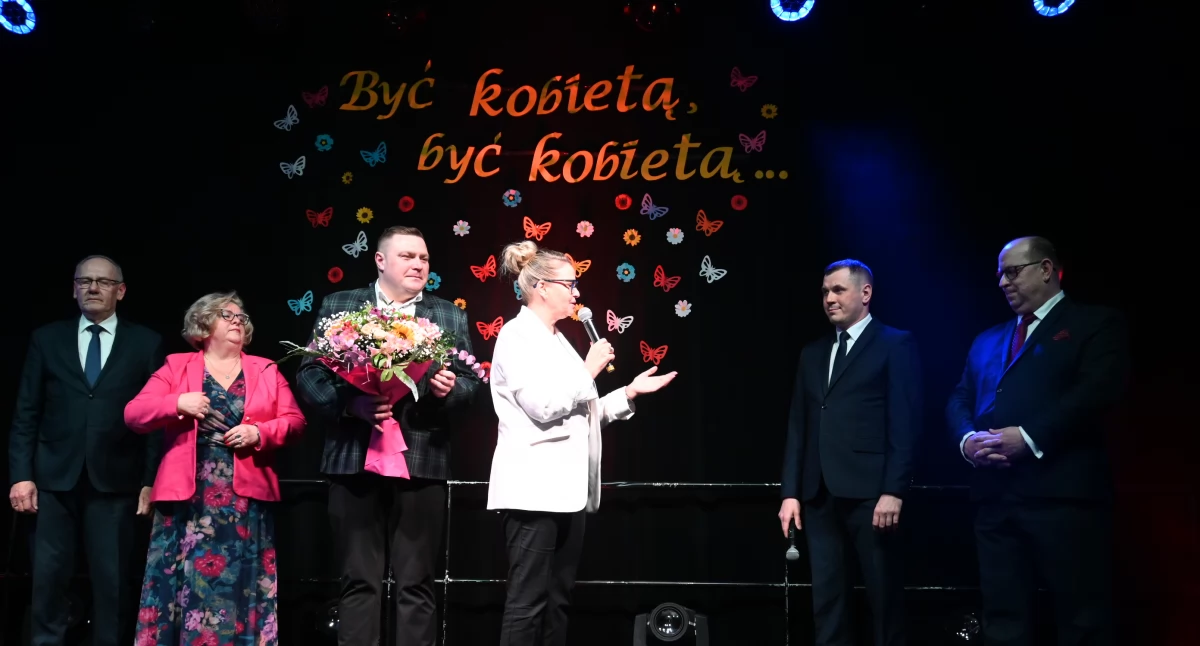  Niezapomniany Dzień Kobiet w Boniewie. Był magiczny Koncert i życzenia dla Pań