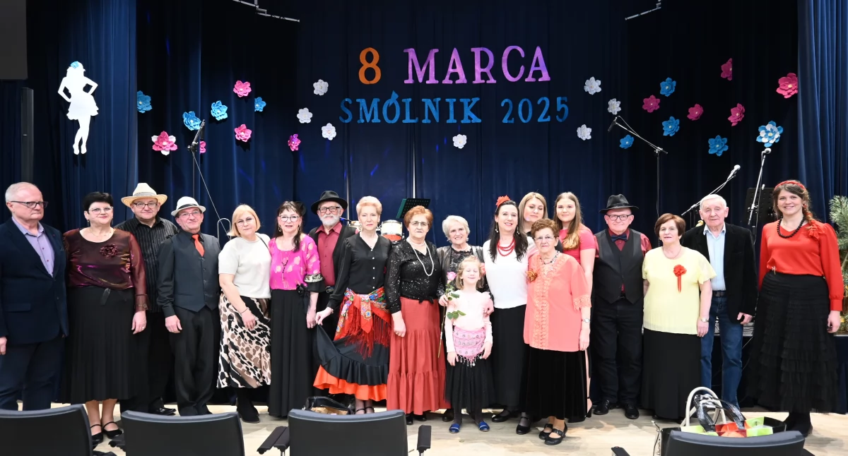 Magia cygańskich rytmów w Smólniku – niezapomniany Dzień Kobiet pełen radości!