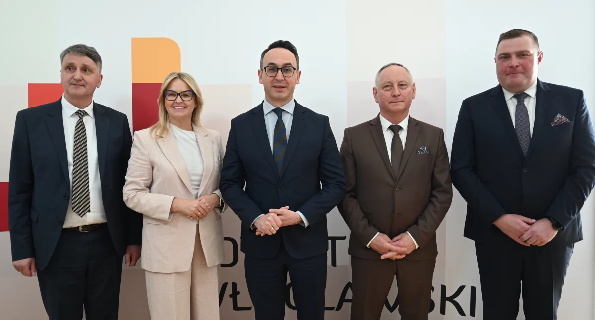 Wiemy, kiedy wyruszą! Nowe autobusy wkrótce w powiecie włocławskim – wygodnie, ekologicznie i bez barier!