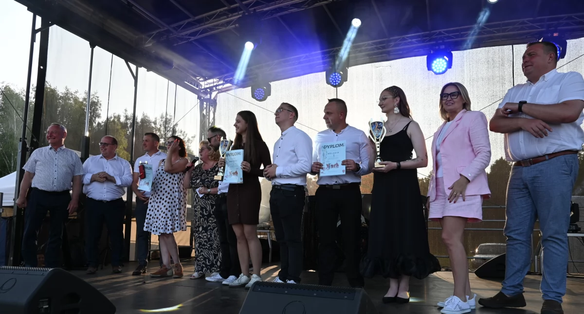 VIII Festiwal Zespołów Weselnych w Boniewie połączył pokolenia [ZDJĘCIA]