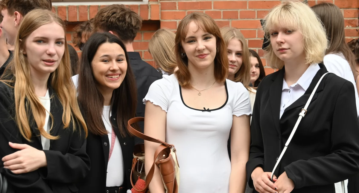 Liceum im. Ziemi Kujawskiej we Włocławku zakończyło rok szkolny 2024/2025 – czas na wakacje
