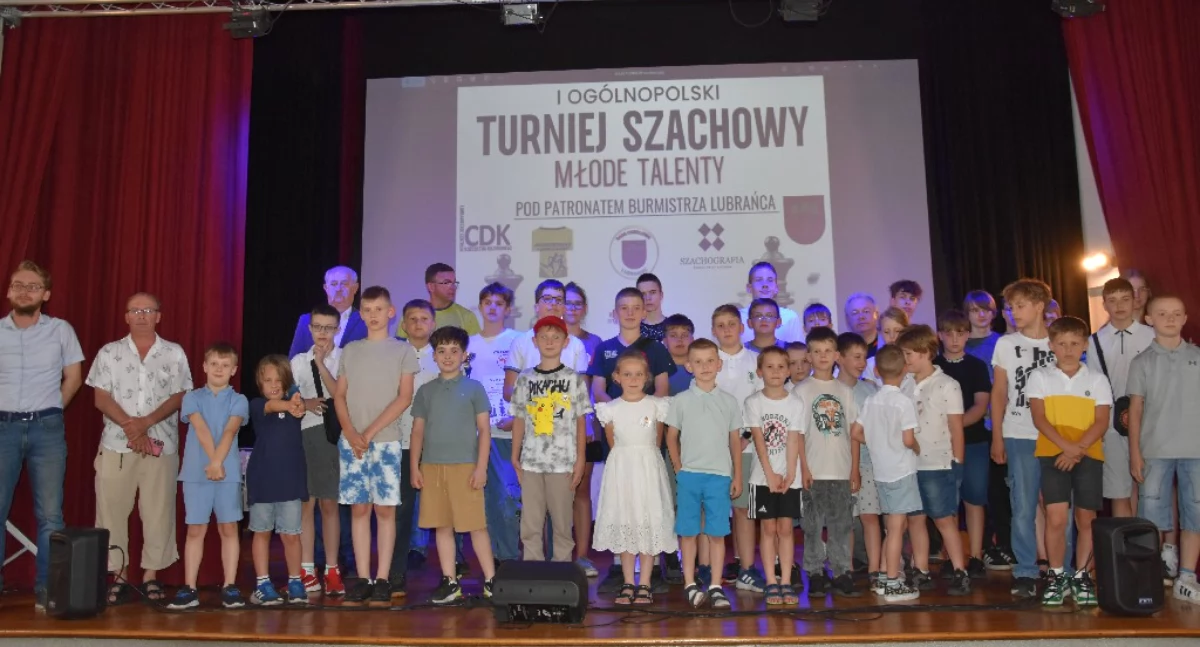 Szachowe emocje i sukces młodych zawodników – Lubraniec gospodarzem ogólnopolskiego turnieju