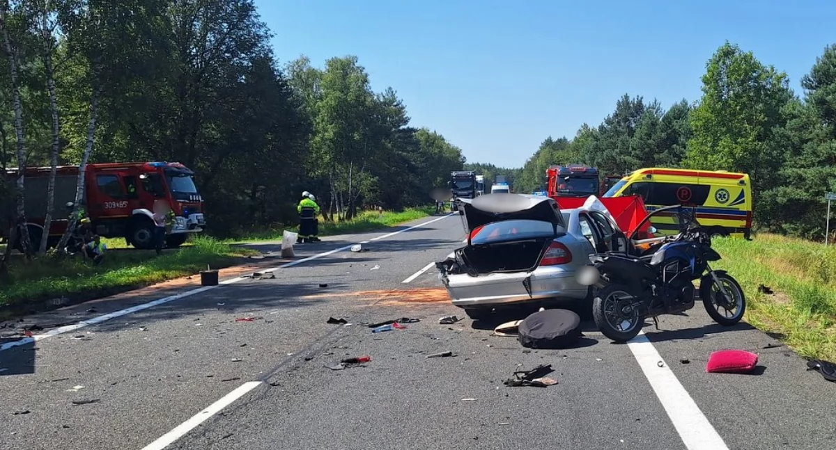 Tragiczny wypadek na DK10. Nie żyją dwie osoby