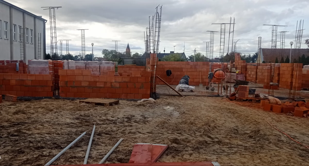 Budowa żłobka w Lubrańcu wkracza w kolejny etap – prace postępują zgodnie z planem [ZDJĘCIA]