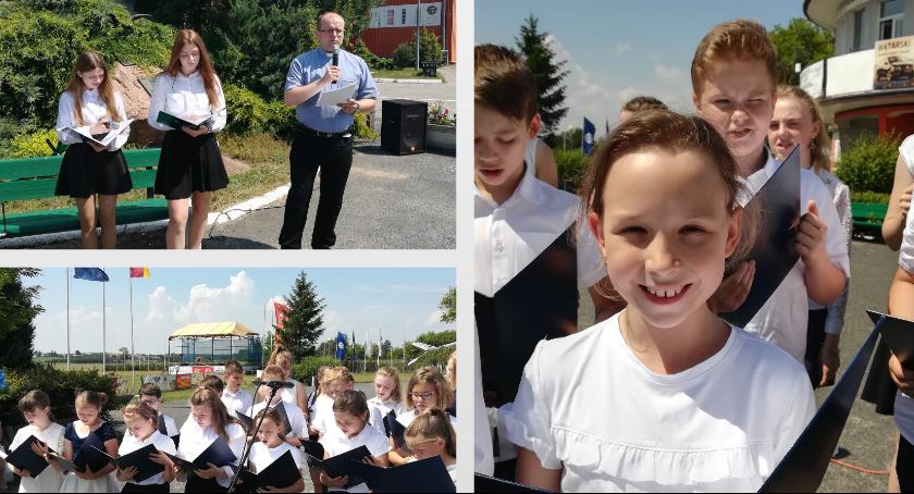 „Niech zstąpi Duch Twój i odnowi oblicze ziemi”-upamiętnienie rocznicy wizyty Jana Pawła II na lotnisku w Kruszynie. 