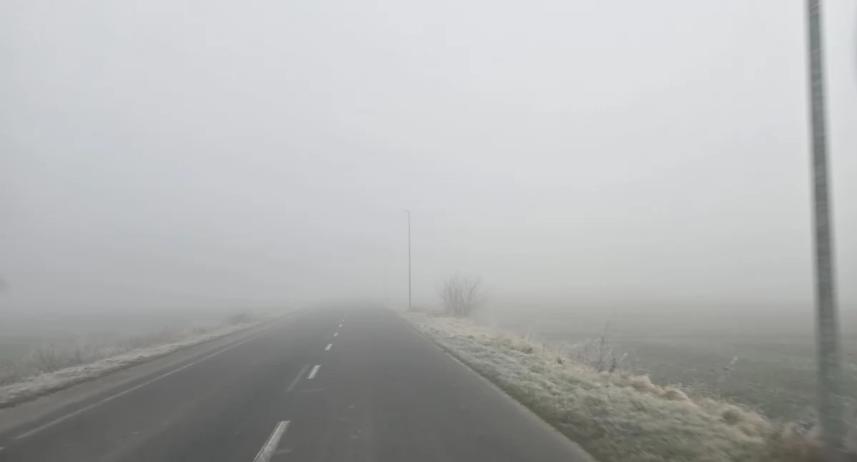 IMGW ostrzega: gęsta mgła nad Włocławkiem i powiatem włocławskim