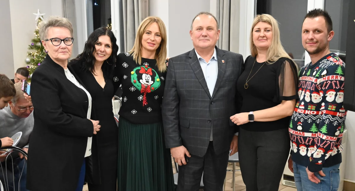 Wigilia Sąsiedzka w Józefowie połączyła mieszkańców przed świętami