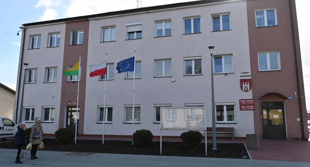 Harmonogramy odbioru śmieci w Gminie Lubień Kujawski na 2026 rok – odbiera Zakład Gospodarki Komunalnej z Chodcza