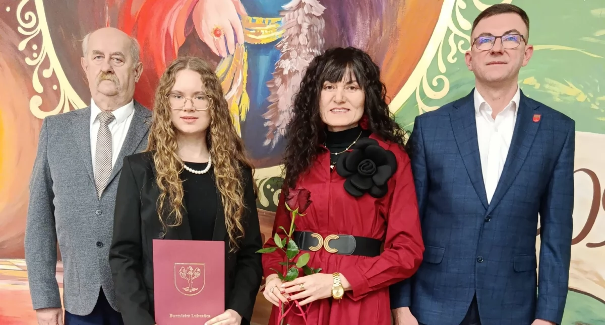 Lubraniec inwestuje w młode talenty. Uroczyste wręczenie stypendiów Burmistrza Miasta i Gminy Lubraniec