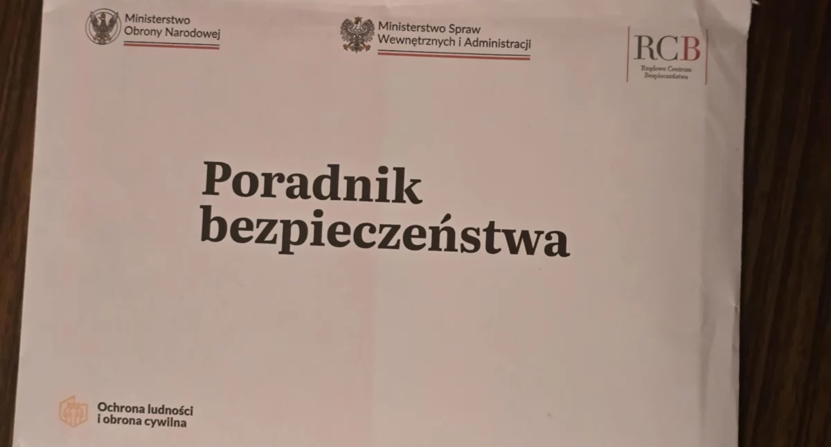Poradnik bezpieczeństwa już w domach mieszkańców Włocławka i okolic. Dlaczego warto do niego wrócić w 2026 roku