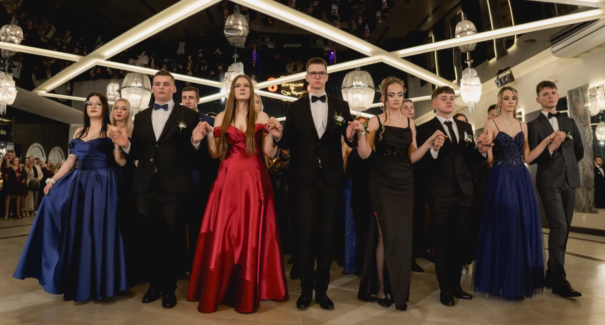 Studniówka LO Lubraniec 2026. Bal maturzystów w Restauracji GALA