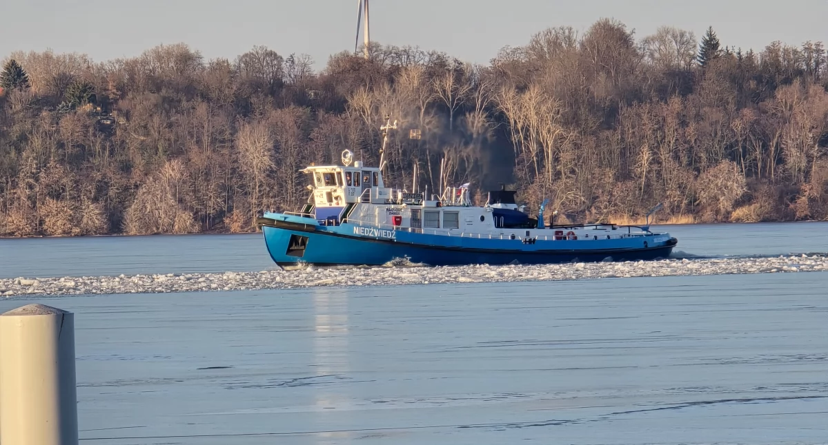 6 lodołamaczy ruszyło na Zalewie Włocławskim. Akcja rozpoczęta