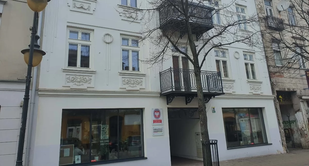 Radny chce defibrylatora w sercu Włocławka. Jest pomysł, koszt i odpowiedź ratusza