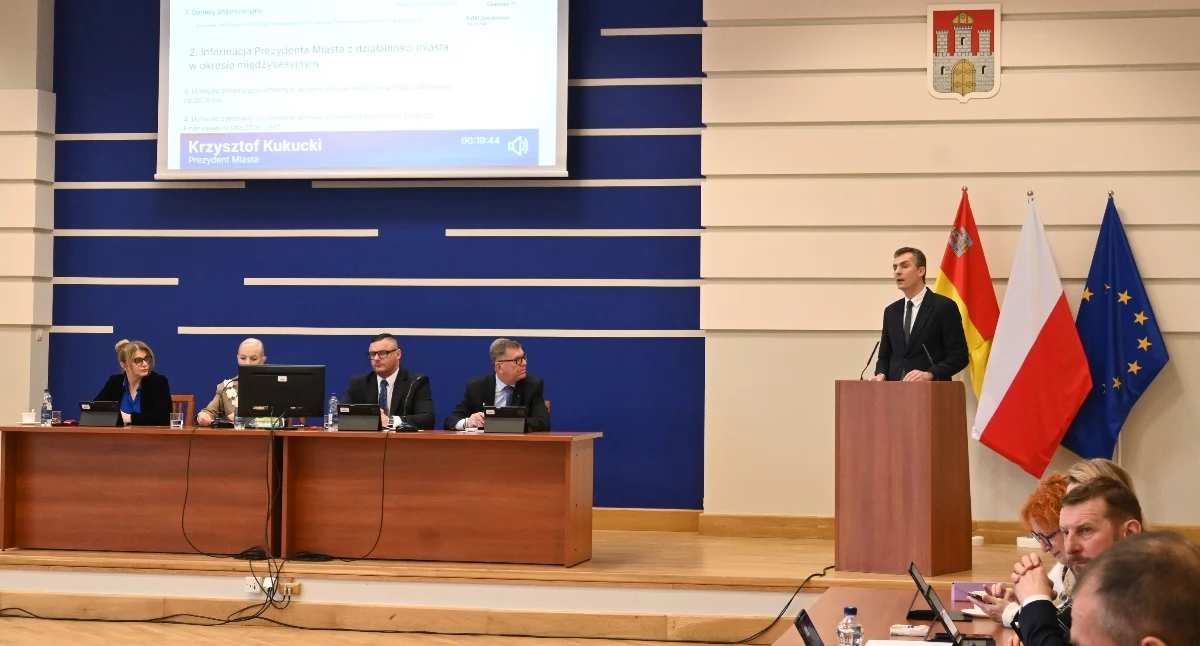 Praca Włocławek. Ruszyły konkursy na dyrektorów 