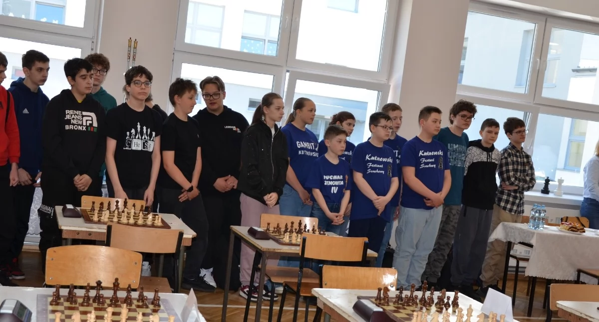 Młodzi szachiści w akcji w Lubieniu Kujawskim