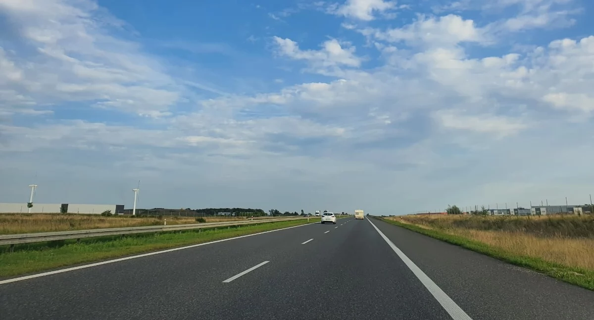 Praca w GDDKiA we Włocławku. Atrakcyjne warunki i stabilne zatrudnienie