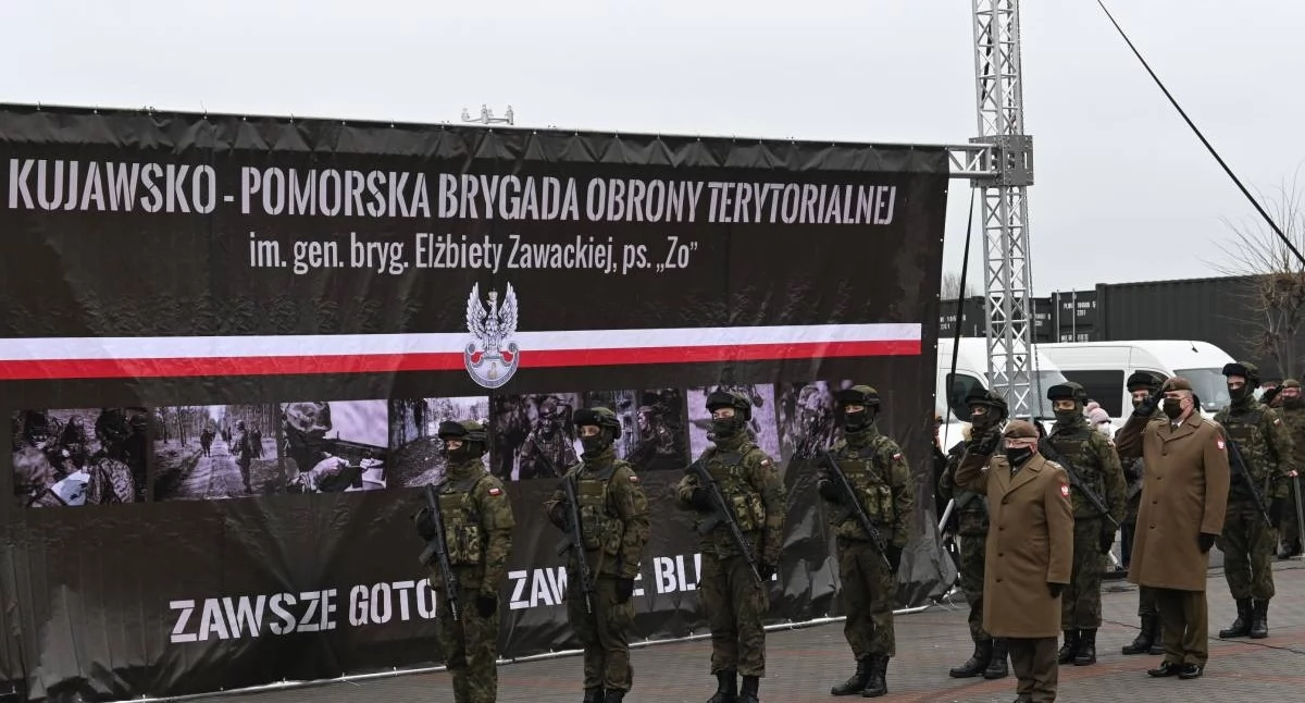 Huki i dym mogą zaskoczyć mieszkańców. Żołnierze pojawią się w regionie
