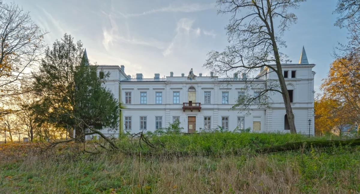 Co dalej z Pałacem Kronenbergów? Tak mają zmienić się pałac i park w Wieńcu