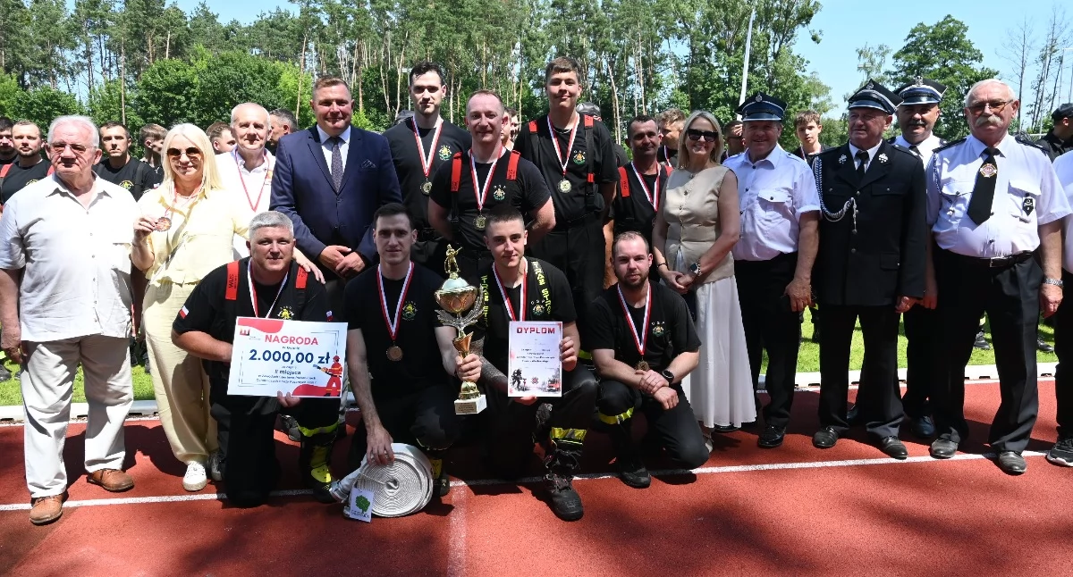 Zawody Sportowo-Pożarnicze OSP w Chełmicy Cukrowni. Na podium Skórzno, Smólnik i Kłobia. Zdjęcia