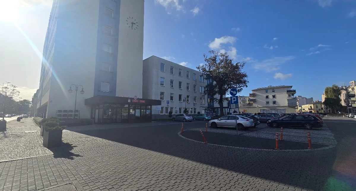 Praca Włocławek i okolice. Dwa konkursy na dyrektorów. Pensja sięga 11 tysięcy