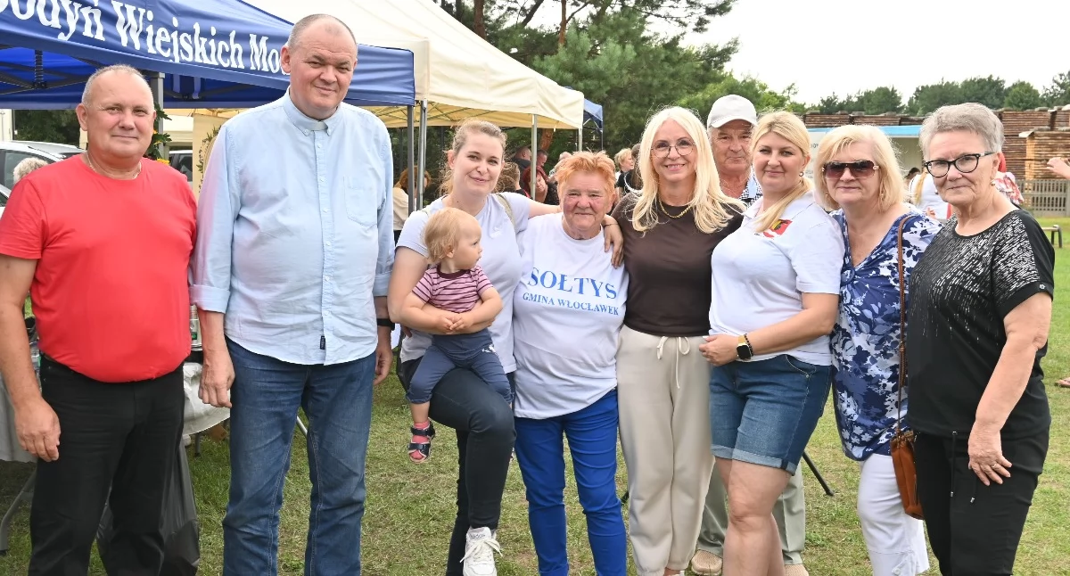 Piknik w Modzerowie połączył mieszkańców. Były atrakcje, rozmowy i wspólna zabawa