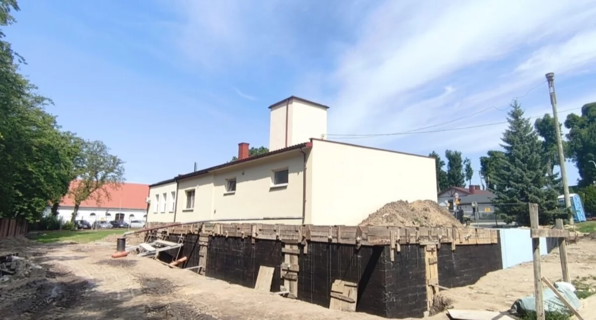 Remiza w Kłóbce przechodzi dużą metamorfozę. To ważna inwestycja dla mieszkańców