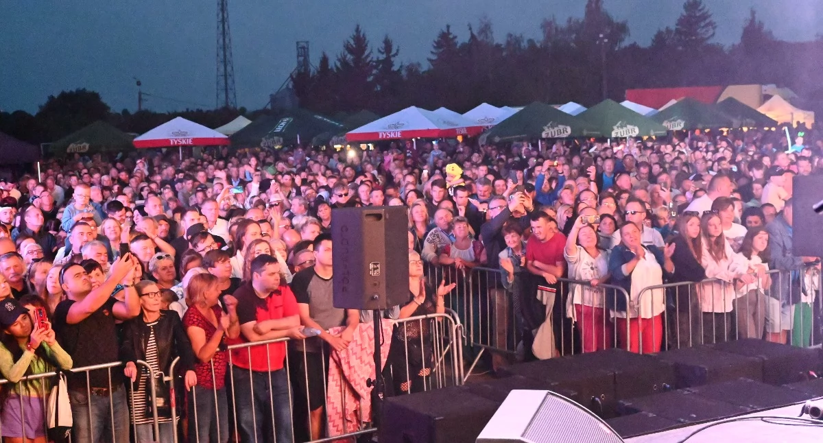 Dożynki w Choceniu. Dwie znane gwiazdy wystąpią wieczorem. Program