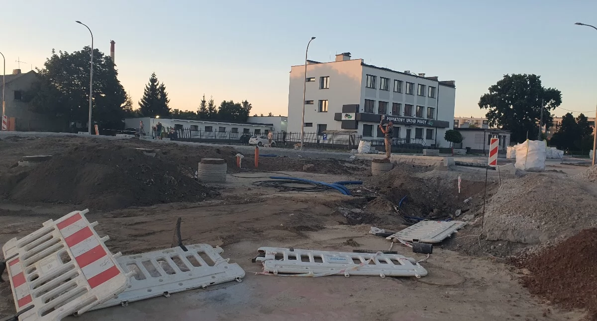 Rondo przy PUP we Włocławku z opóźnieniem. Jest nowy termin i ważna informacja dla kierowców