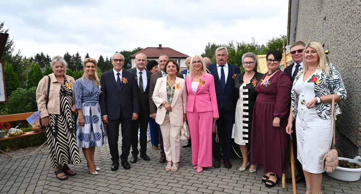 Dożynki Gminy Włocławek w Smólniku. Korowód przeszedł, przed nami koncerty. Zdjęcia