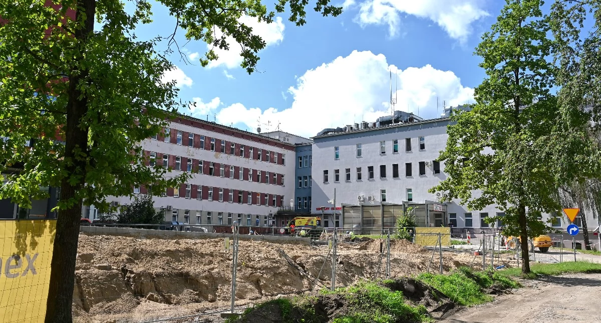 Telefony tracą zasięg w szpitalu. Włocławska placówka wykonuje pierwszy ruch