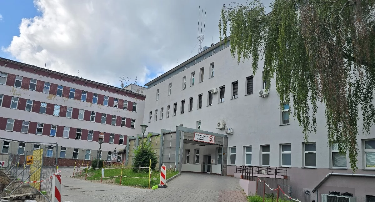 Trzy kontrole i pozwy pracowników. Co dzieje się w szpitalu we Włocławku?