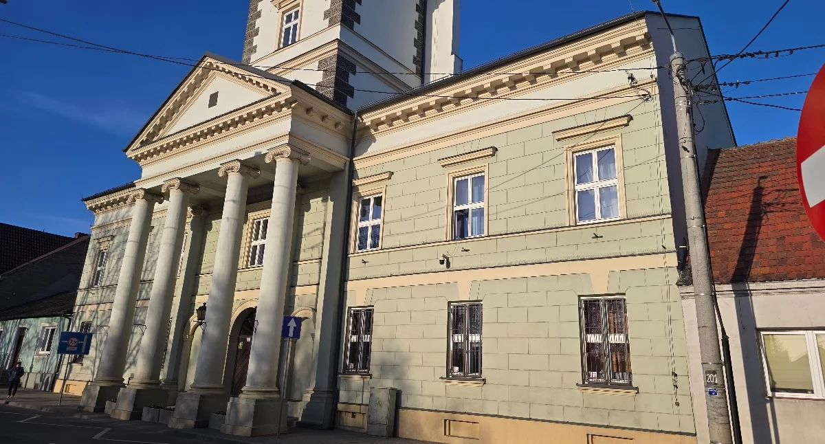 Szukasz pracy we Włocławku i okolicach? Urząd prowadzi nabór, podaje konkretne zarobki