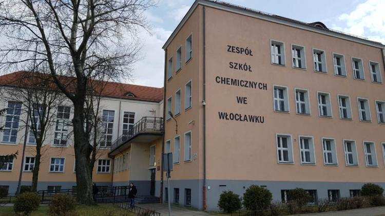 Chemik drugą szkołą w województwie. 35 uczniów ze stypendiami