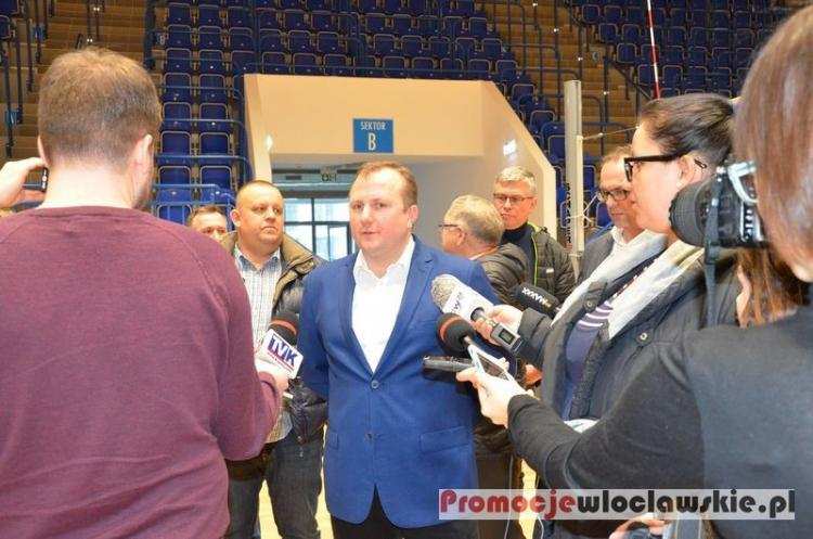 Hala OSIR we Włocławku na celowniku. Ratusz odpowiada na zarzuty