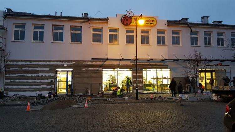 Wolne niedziele od handlu. Wiemy co przygotowała Biedronka