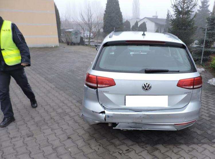 Pijana 42-latka najechała na vw. Miała 3 promile we krwi [ZDJĘCIA]