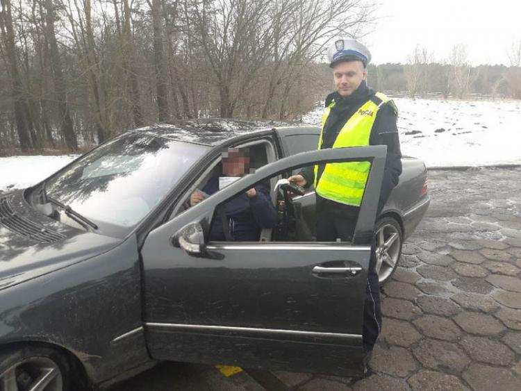 Za mandat możesz zapłacić inaczej. Włocławscy policjanci zostali wyposażeni w ...