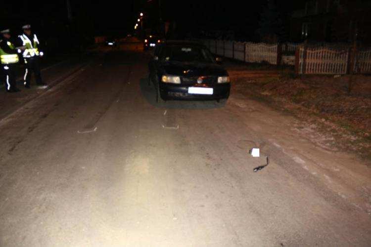 Tragiczny wypadek z udziałem pieszej. Kobieta nagle wtargnęła na drogę