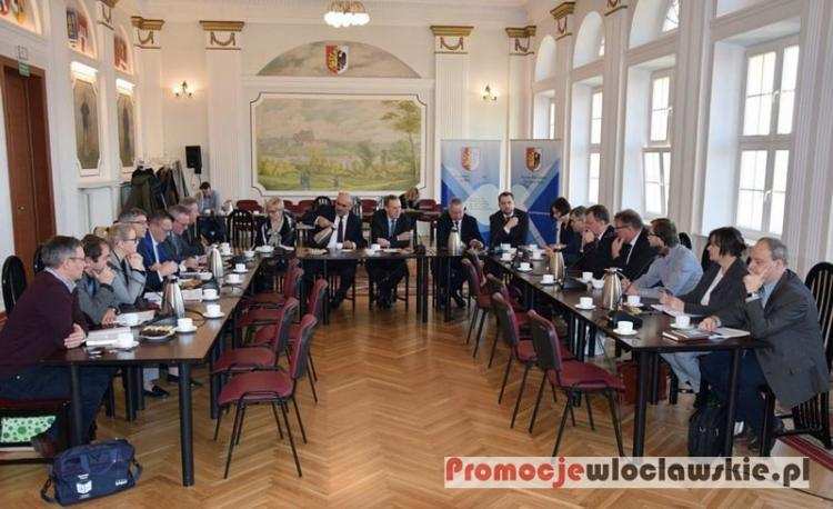 Łódzka Specjalna Strefa Ekonomiczna stawia na współpracę z Powiatem Włocławskim. Będą nowe inwestycj