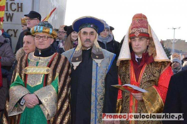 Tłumy włocławian przeszły ulicami Włocławka [ZDJĘCIA]