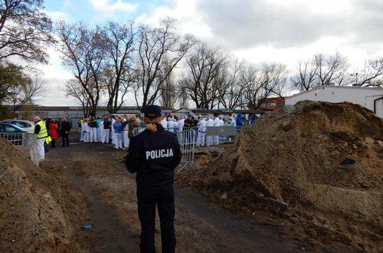 Wybuch w jednym z włocławskich zakładów. Policja wstrzymała ruch na ulicach [FOTO]