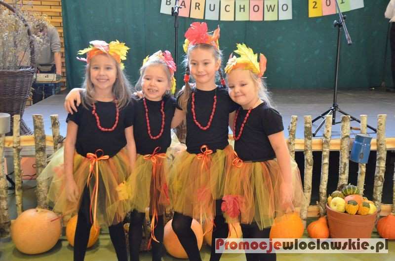 II Festiwal Piosenki Jesiennej w Baruchowie 