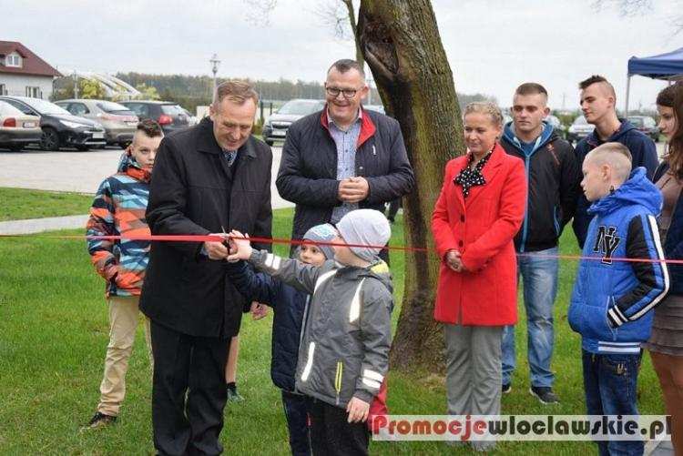 Otwarcie kompleksu sportowo-rekreacyjnego w Brzeziu [ZDJĘCIA]