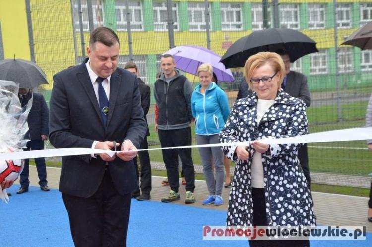 Otwarcie kompleksu sportowego przy Zespole Szkół Elektrycznych we Włocławku [ZDJĘCIA]