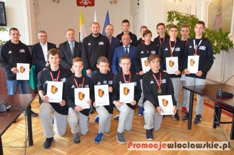 Mistrzowie Polski uhonorowani przez Starostę włocławskiego