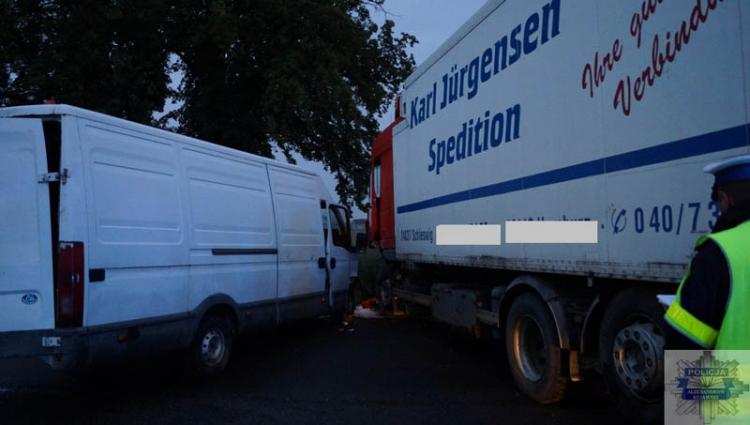 Zderzenie dwóch samochodów ciężarowych w regionie