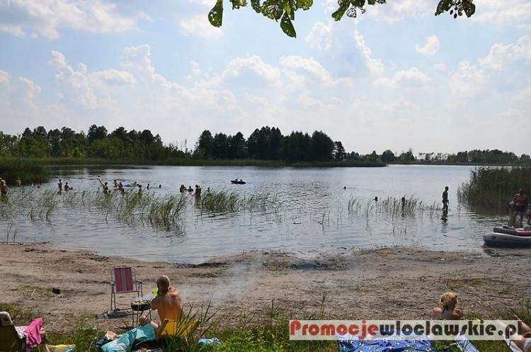 Zakaz kąpieli w jeziorze Lubiechowskim